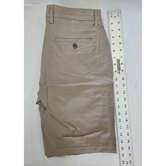 Goodthreads Mens 32 Shorts Khaki Pockets 9” Inseam Straight - Picture 4 of 6